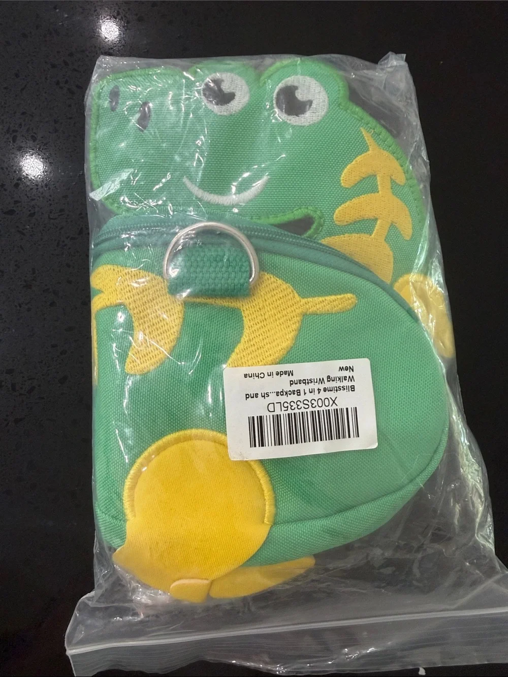 Kids Frog Backpack Leash in Green - Safety Harness for Toddlers